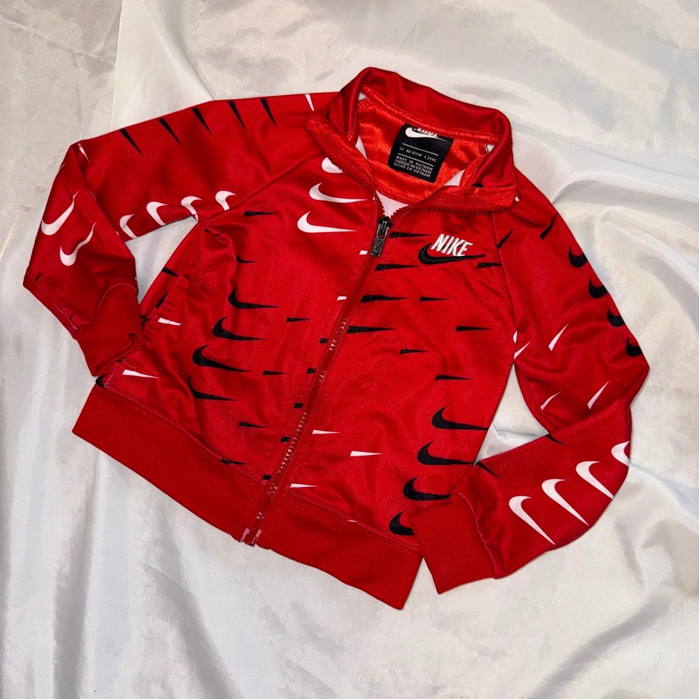 Nike Boys 2T Red Black Nike Logo Zip‎ Up Jacket w/Pockets